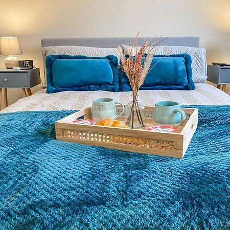 4C Gaia Lane Apartman Lichfield Kültér fotó