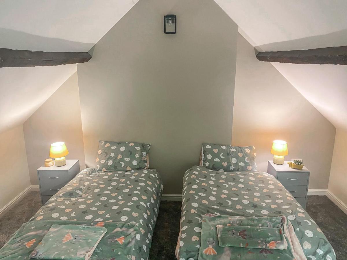 4C Gaia Lane Apartman Lichfield Kültér fotó
